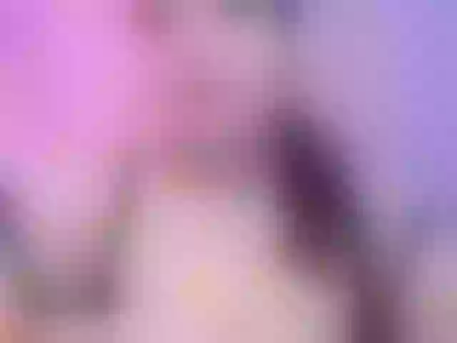 Live sex webcam photo for Molyboo #291566605