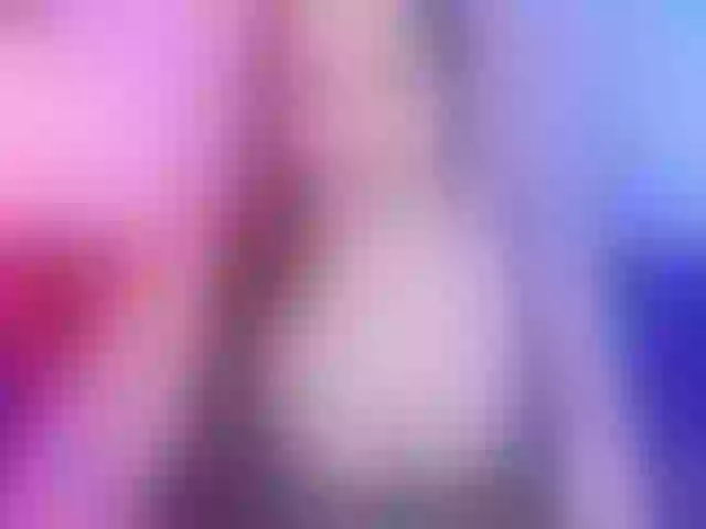 Live sex webcam photo for Molyboo #291904654