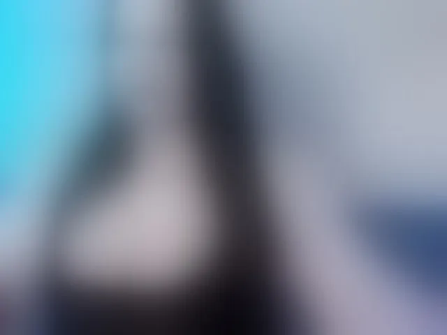 Live sex webcam photo for Molyboo #293334423