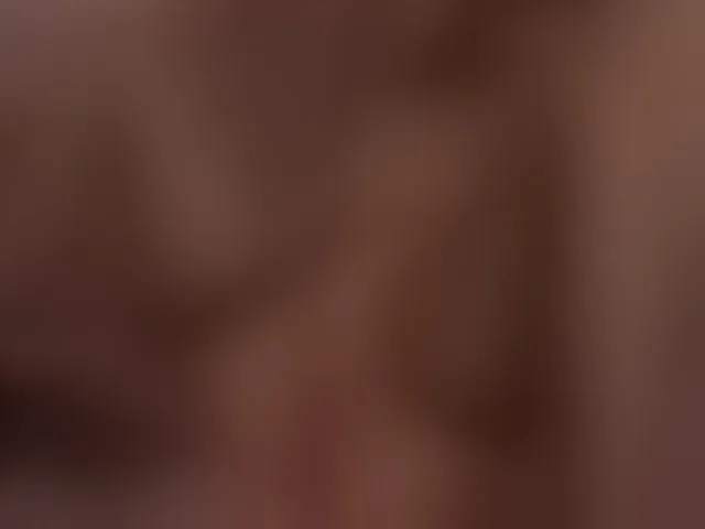 Live sex webcam photo for MonaLisss #292783424