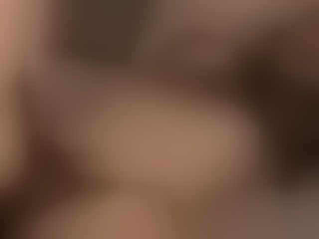 Live sex webcam photo for MonaLisss #293984969