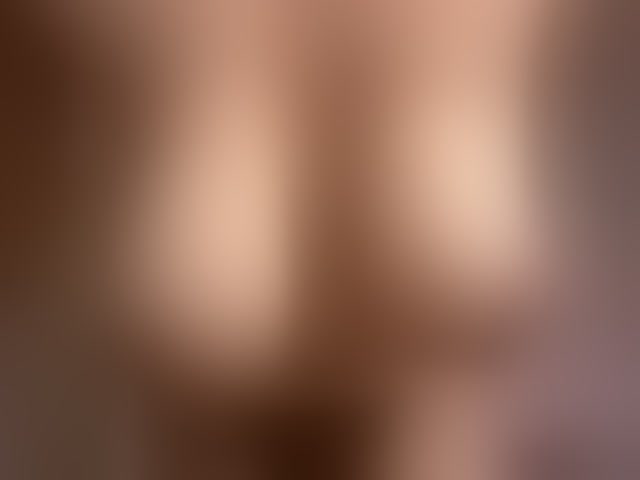 Live sex webcam photo for MonaLisss #294046489
