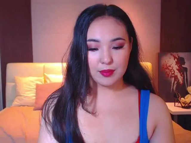 Live sex webcam photo for MonaMinSu #273926228