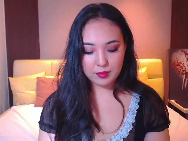 Live sex webcam photo for MonaMinSu #273973144