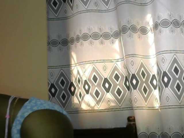 Live sex webcam photo for Monalisalisa #292092149