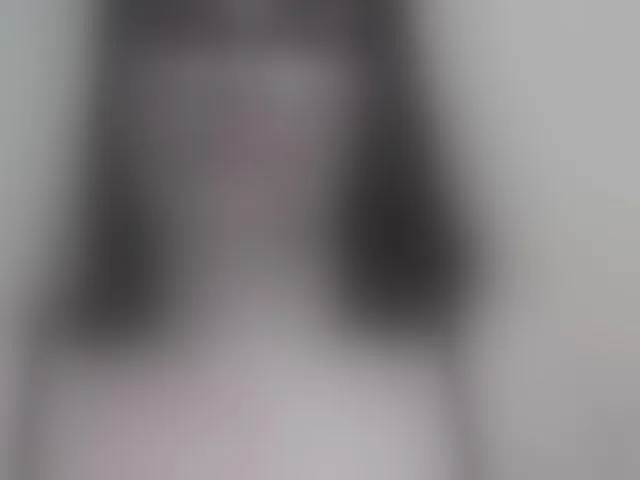 Live sex webcam photo for MonicaKiss #293156061
