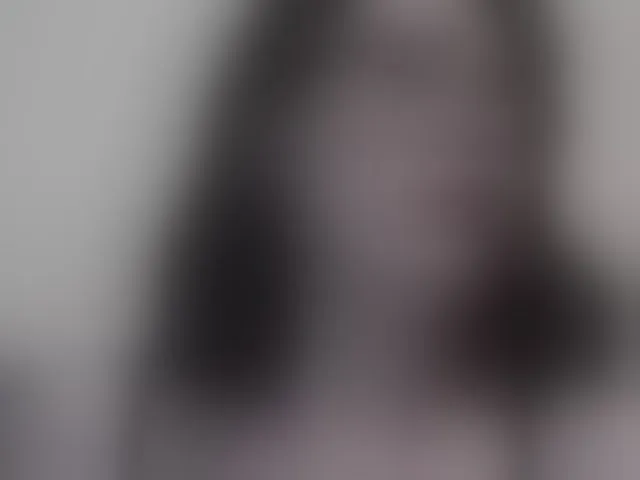 Live sex webcam photo for MonicaKiss #293179716