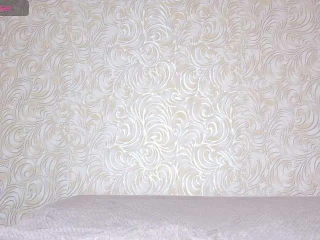 Live sex webcam photo for MonicaRosy #290996572