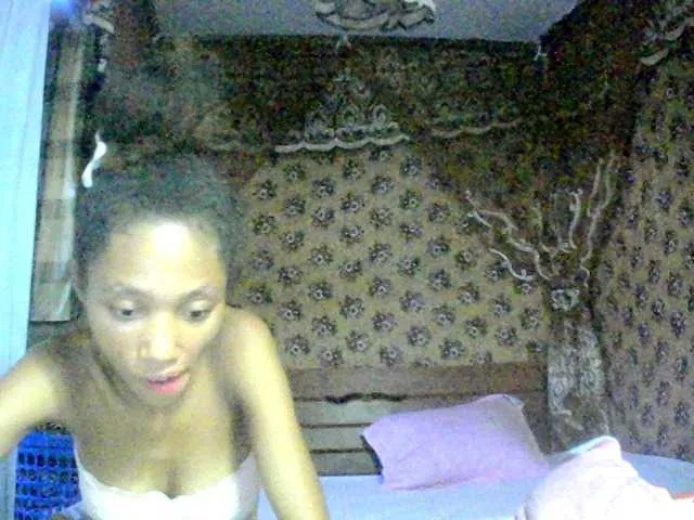 Live sex webcam photo for Monicaxa #290315503
