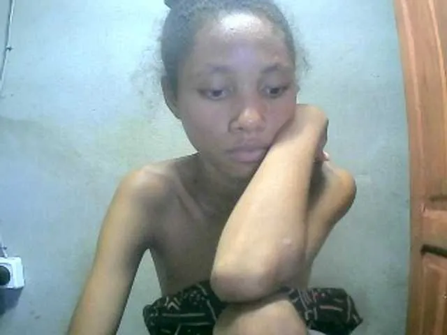 Live sex webcam photo for Monicaxa #290458648
