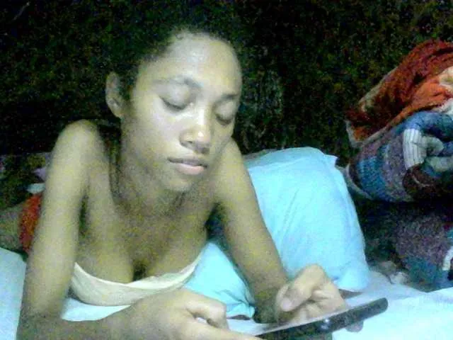 Live sex webcam photo for Monicaxa #290481604