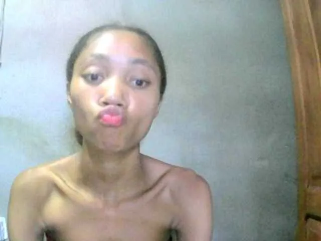 Live sex webcam photo for Monicaxa #290866893