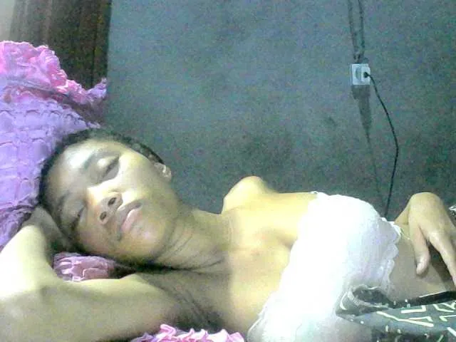 Live sex webcam photo for Monicaxa #290885873