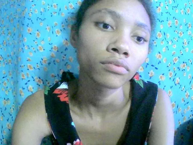 Live sex webcam photo for Monicaxa #291500886