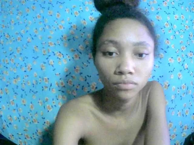 Live sex webcam photo for Monicaxa #291648209