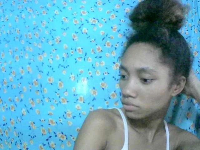Live sex webcam photo for Monicaxa #291654951