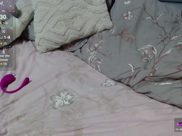 Live sex webcam photo for Monika-X #292193091