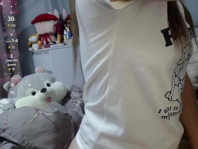 Live sex webcam photo for Monika-X #292279937