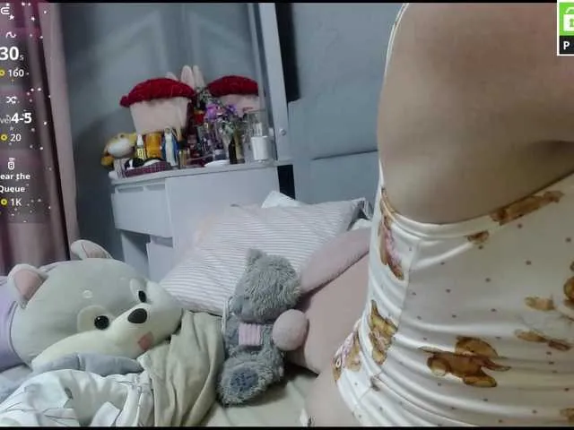 Live sex webcam photo for Monika-X #293839483