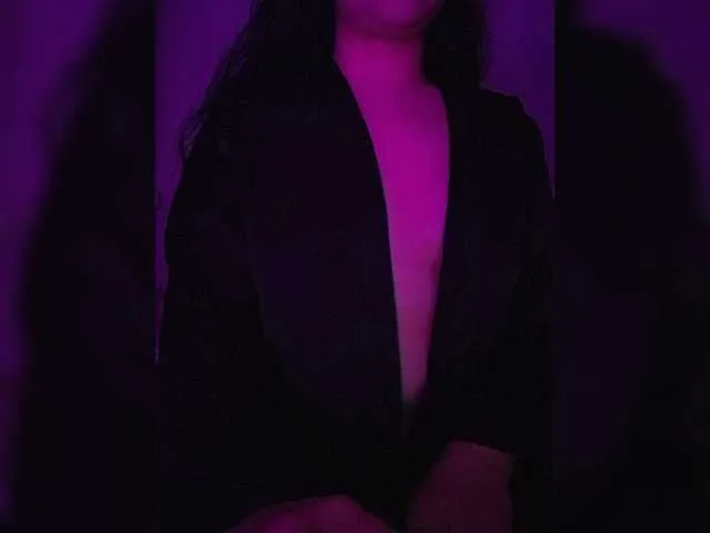 Live sex webcam photo for Monika2001 #277264746