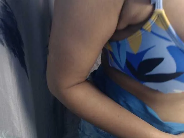 Live sex webcam photo for Monika67 #290587610
