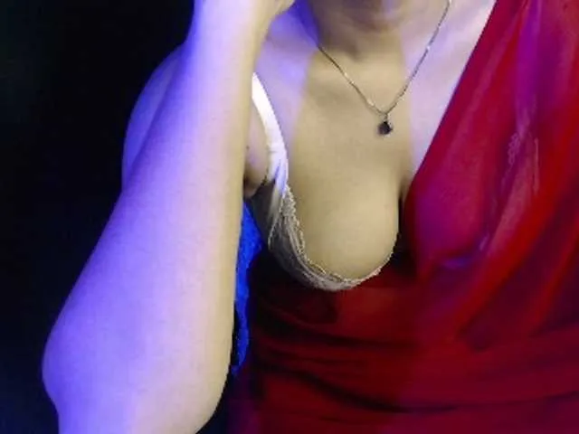 Live sex webcam photo for Monika67 #293766700