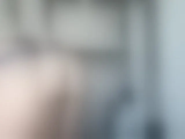 Live sex webcam photo for MonikaYyy #275560914