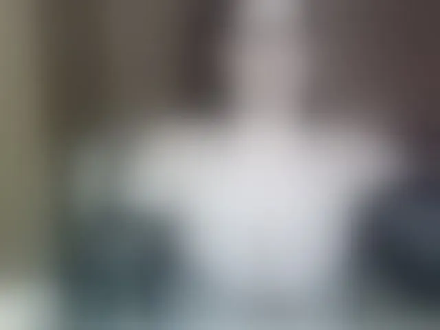 Live sex webcam photo for MoniqQuuen #293925058