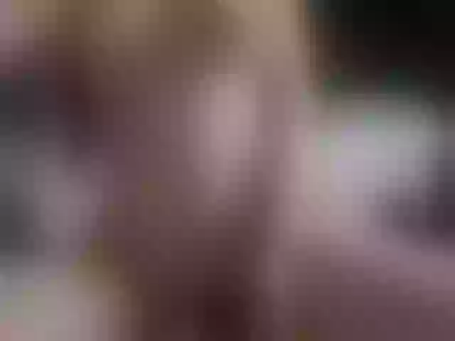 Live sex webcam photo for Moniqque #290478749