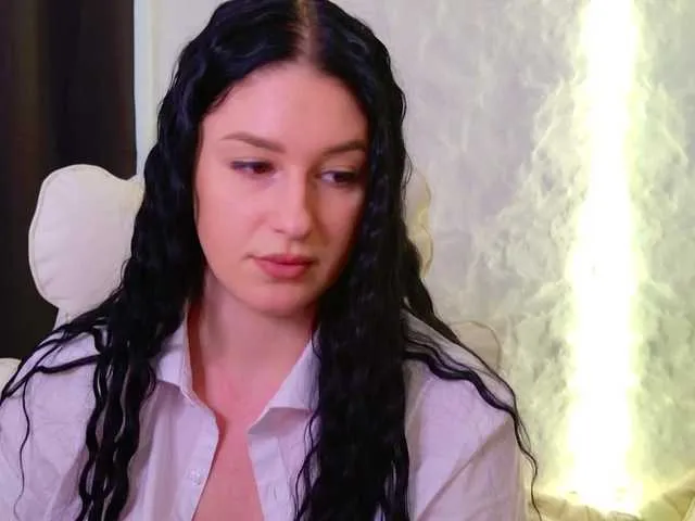 Live sex webcam photo for Moniqque #292307131