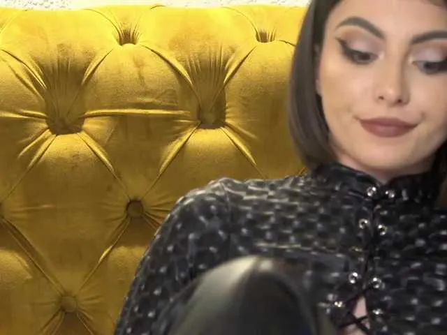 Live sex webcam photo for MoniqueMinx #277194684