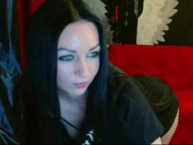 Live sex webcam photo for Monkey104 #276843893