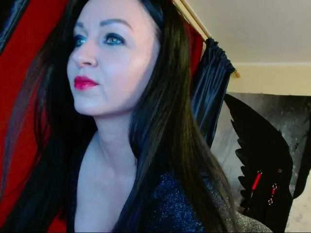 Live sex webcam photo for Monkey104 #277291494