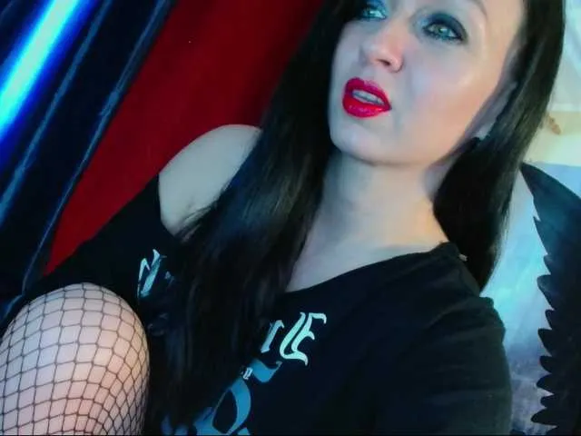 Live sex webcam photo for Monkey104 #277567935