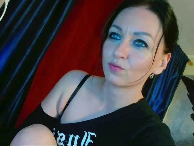 Live sex webcam photo for Monkey104 #278246930