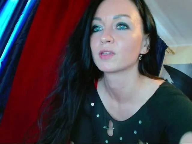 Live sex webcam photo for Monkey104 #278312037