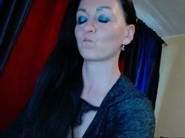 Live sex webcam photo for Monkey104 #288906472