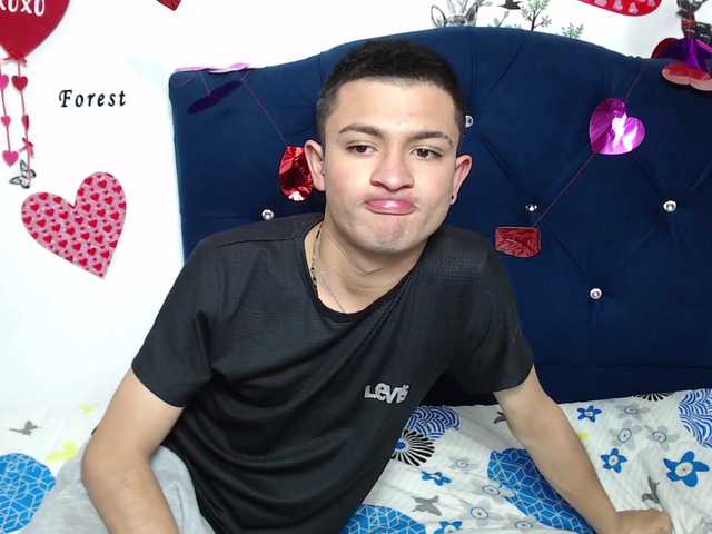 Live sex webcam photo for MonkeyAndCat #272460217