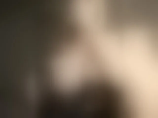 Live sex webcam photo for MonnaSky #292873857