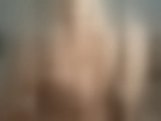 Live sex webcam photo for MonnaSky #293172979