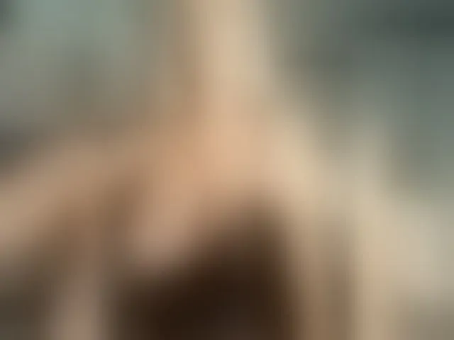 Live sex webcam photo for MonnaSky #293999268