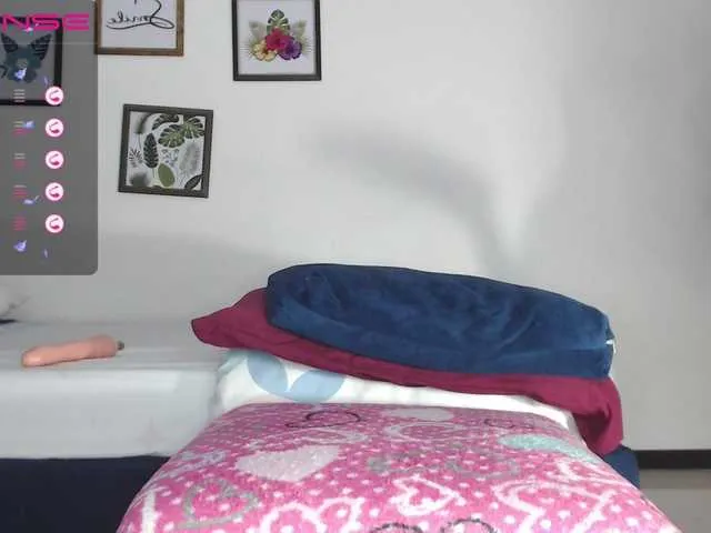 Live sex webcam photo for MonsterAss #274005351