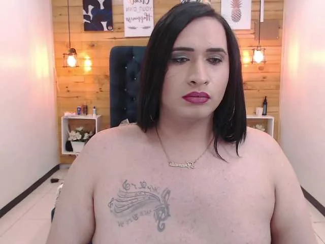 Live sex webcam photo for MonsterAss #275728355