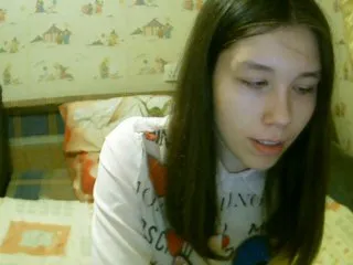 Live sex webcam photo for MoonXLight #195039378