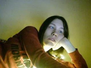 Live sex webcam photo for MoonXLight #197351706