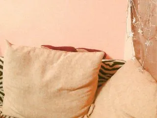 Live sex webcam photo for MoonXLight #213850778
