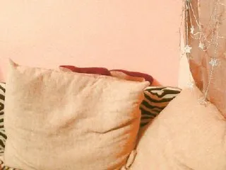 Live sex webcam photo for MoonXLight #213859187