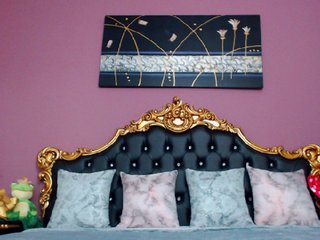 Live sex webcam photo for MoonaPrincess #200180152