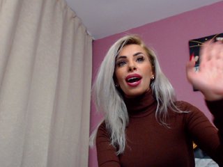 Live sex webcam photo for MoonaPrincess #201226797