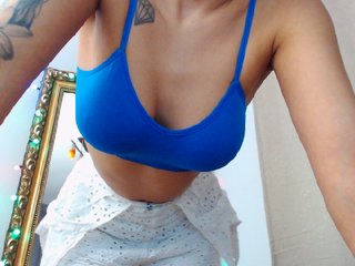 Live sex webcam photo for MoonaPrincess #201365404